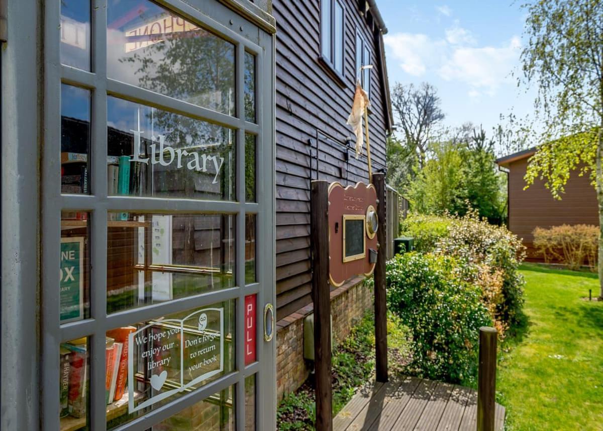 Canterbury Reach Lodge Retreat Petham Exterior foto